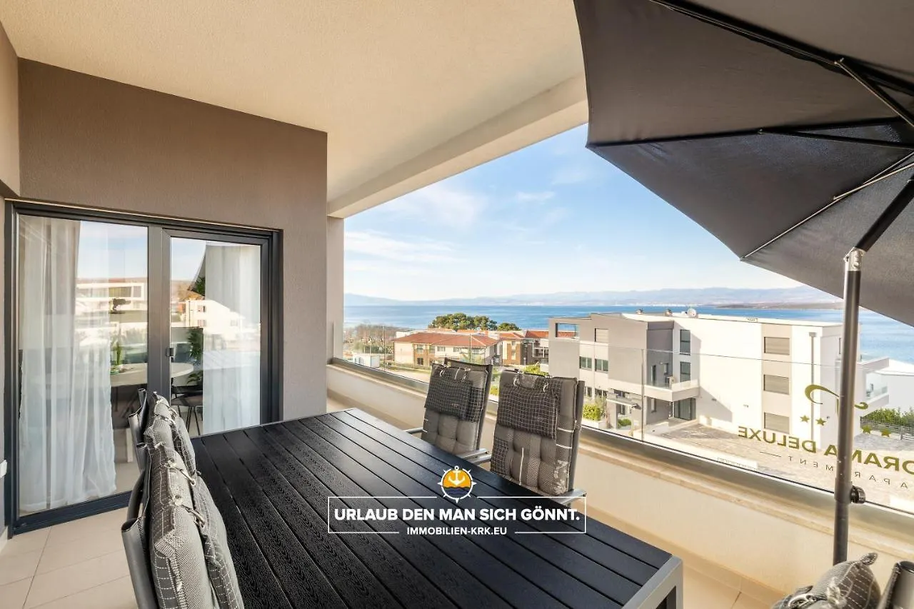 Penthouse Panorama Deluxe In Malinska Apartment